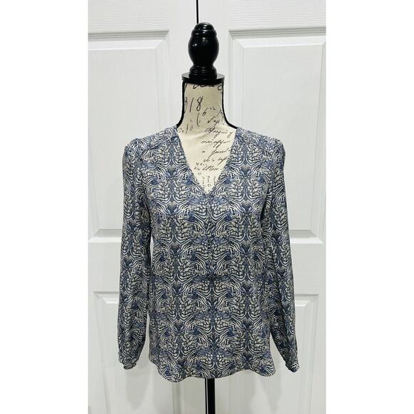 Comptoir Des Cotonniers 100% Silk Long Sleeve Blue Gray V-Neck Blouse Top Sze XS - Picture 1 of 6